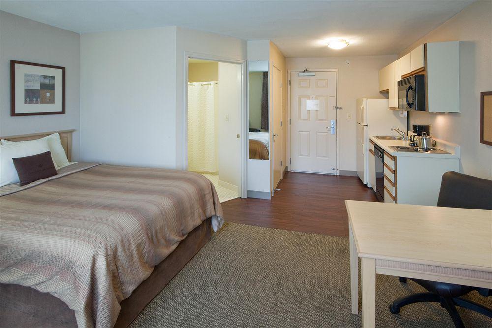 Sonesta Simply Suites Baltimore BWI Airport Linthicum Room photo